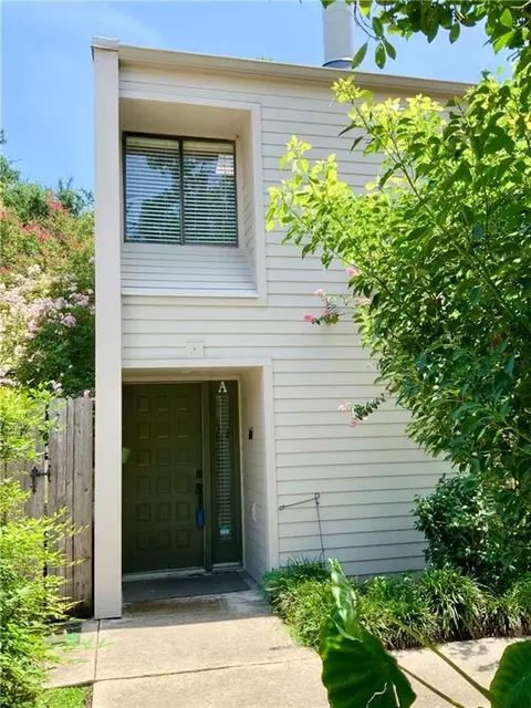 2836 Steamship Cir #A, River Ridge, LA 70123