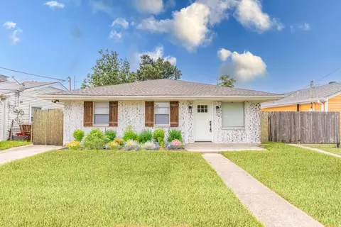 2053 Mandolin St, New Orleans, LA 70122