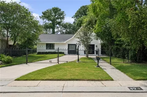 49 Gull St, New Orleans, LA 70124