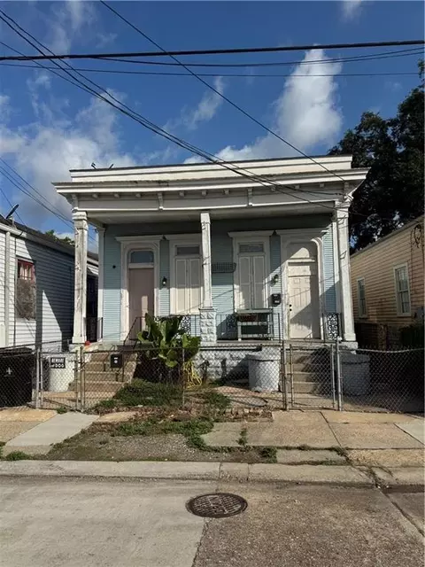 2357 59 Annunciation St, New Orleans, LA 70130