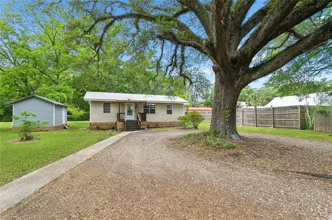 20485 Bud James Ln, Ponchatoula, LA 70454