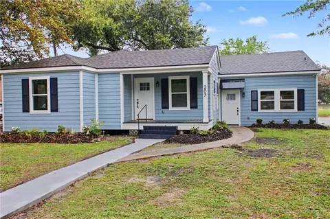 207 S Spruce St, Hammond, LA 70403