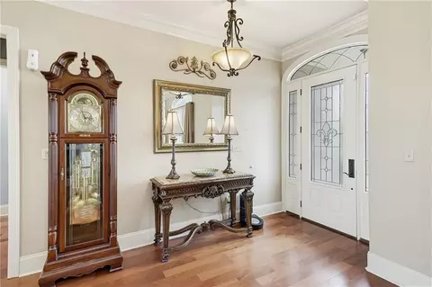 Entry Way - 2319 Sunset Blvd, Slidell, LA 70461 photo 1 of 2