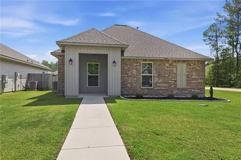73071 Still Hollow Dr, Covington, LA 70433