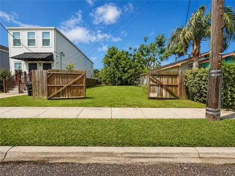 1306 Jourdan Ave, New Orleans, LA 70117