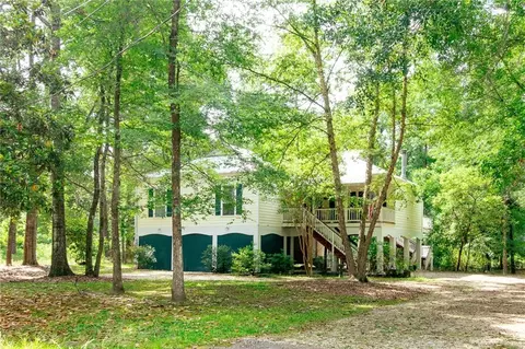 150 Ponchitolawa Dr, Covington, LA 70433