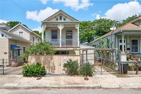 4527 Constance St, New Orleans, LA 70115