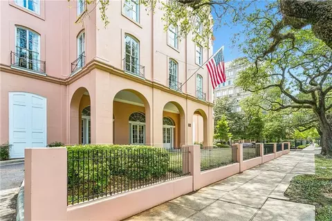 2434 Saint Charles Ave #501, New Orleans, LA 70130