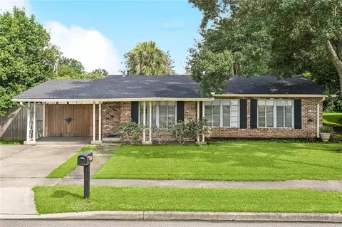 225 Citrus Rd, River Ridge, LA 70123