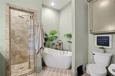 Bath - 30700 Blue Wing Cres, Springfield, LA 70462 photo 2 of 4