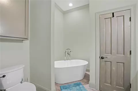 Bath - 30700 Blue Wing Cres, Springfield, LA 70462 photo 4 of 4