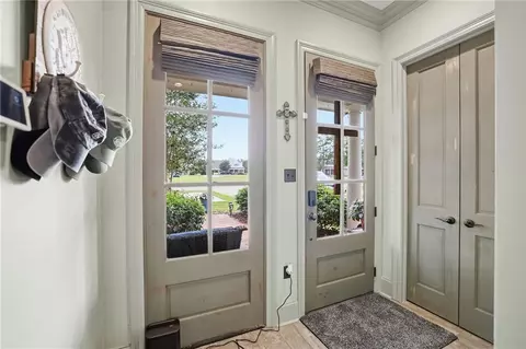 Entry Way - 30700 Blue Wing Cres, Springfield, LA 70462 photo 1 of 2
