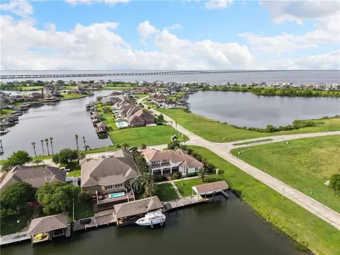 View/Area - 1605 Vela Cv, Slidell, LA 70458 photo 2 of 6