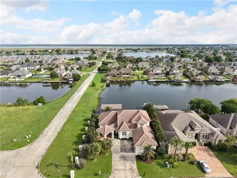 View/Area - 1605 Vela Cv, Slidell, LA 70458 photo 5 of 6