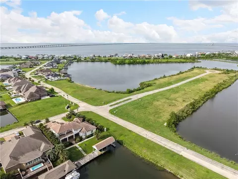 View/Area - 1605 Vela Cv, Slidell, LA 70458 photo 4 of 6