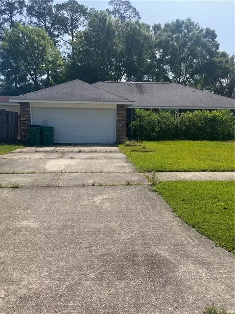 1114 Saint Paul St, Slidell, LA 70460