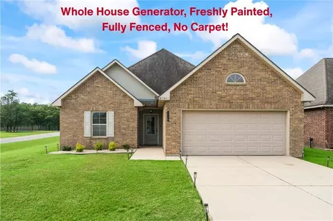 69001 Taverny Ct, Madisonville, LA 70447