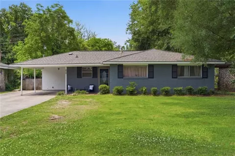 472 Foutainbleau Dr, Baton Rouge, LA 70819