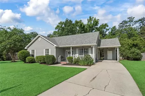 18 Pecan Grove Ct, Covington, LA 70433