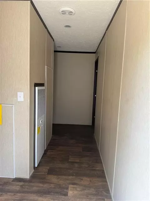 Entry Way - 29520 Lindas Haven Rd, Springfield, LA 70462 photo 6 of 6