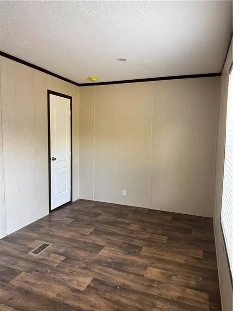 Bedroom - 29520 Lindas Haven Rd, Springfield, LA 70462 photo 3 of 4