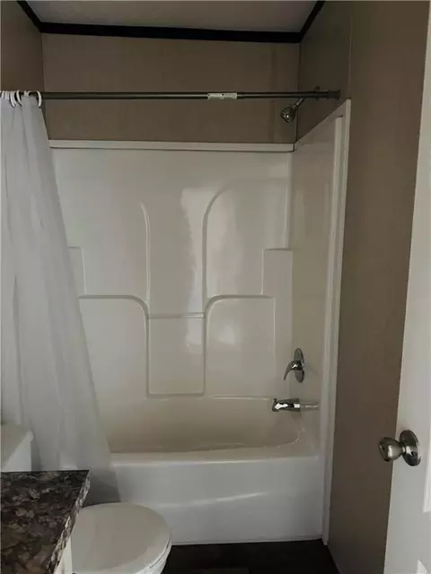 Bath - 29520 Lindas Haven Rd, Springfield, LA 70462 photo 7 of 7