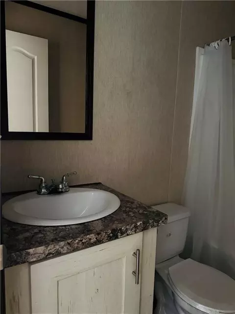 Bath - 29520 Lindas Haven Rd, Springfield, LA 70462 photo 5 of 7