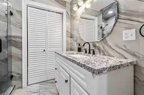 Bath - 187 Cedar Dr, Reserve, LA 70084 photo 4 of 4