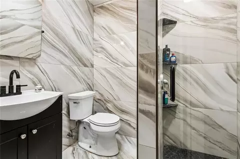 Bath - 187 Cedar Dr, Reserve, LA 70084 photo 1 of 4