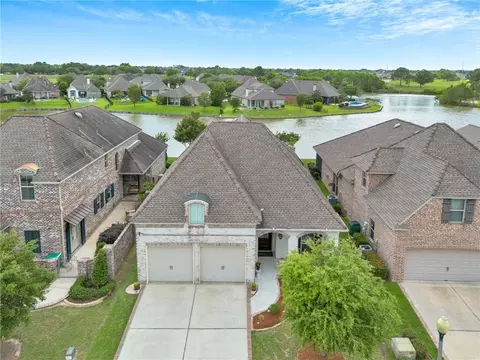 View/Area - 305 Nicklaus Dr, Slidell, LA 70458 photo 1 of 8