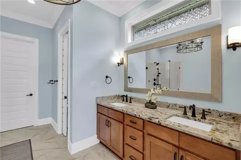 Bath - 305 Nicklaus Dr, Slidell, LA 70458 photo 1 of 5
