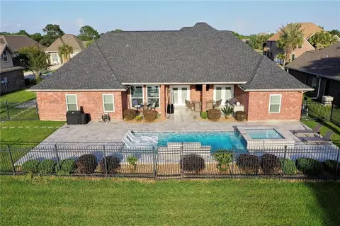 Exterior - 249 Masters Point Ct, Slidell, LA 70458 photo 8 of 11