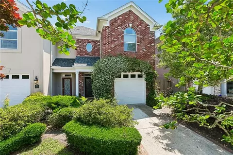 182 Metairie Ct, Metairie, LA 70001