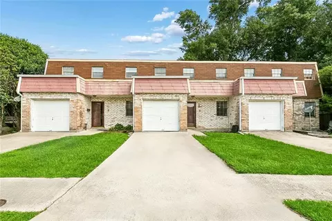 3707 11 Stefano St, Metairie, LA 70002