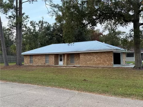 132 Alida St, Hammond, LA 70403