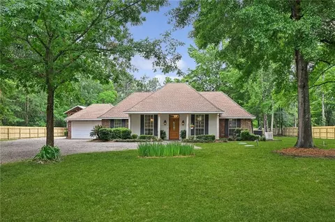 73245 Plantation St, Covington, LA 70435