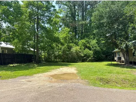 72503 Pansy St, Covington, LA 70435