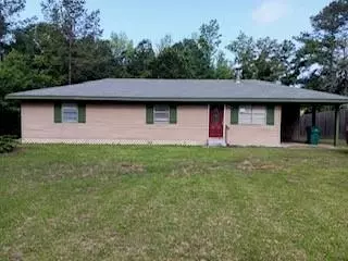 2831 Charlie Overton Rd, Greensburg, LA 70441