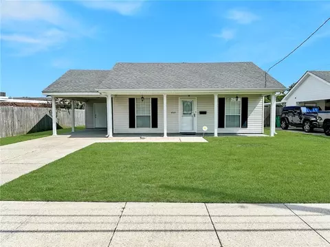 4505 13th St, Marrero, LA 70072