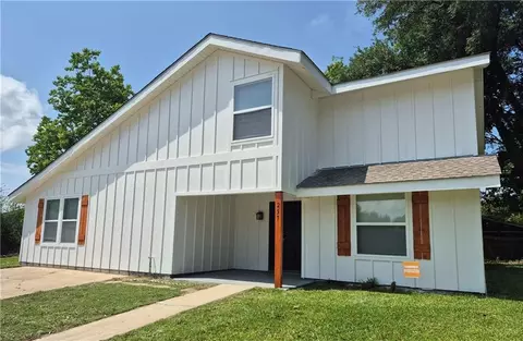 257 Brest Ct, Laplace, LA 70068