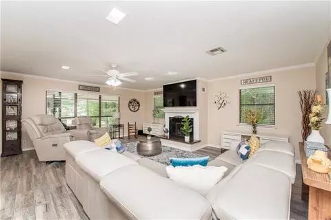 Living - 18123 Monga Dr, Covington, LA 70433 photo 4 of 4
