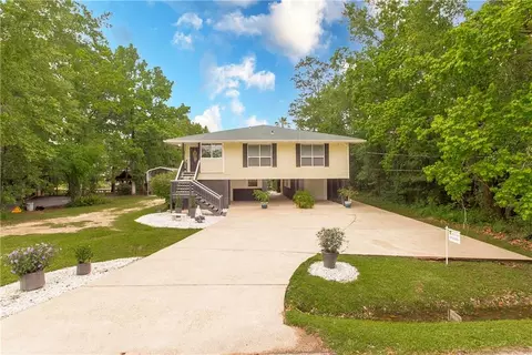 Exterior - 18123 Monga Dr, Covington, LA 70433 photo 1 of 17