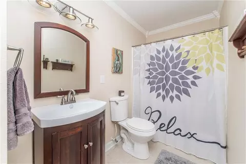 Bath - 18123 Monga Dr, Covington, LA 70433 photo 2 of 3