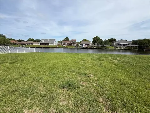3 Oak Cv, Slidell, LA 70458 photo 9