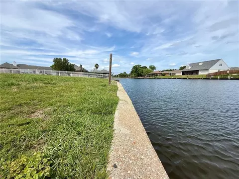 3 Oak Cv, Slidell, LA 70458 photo 5