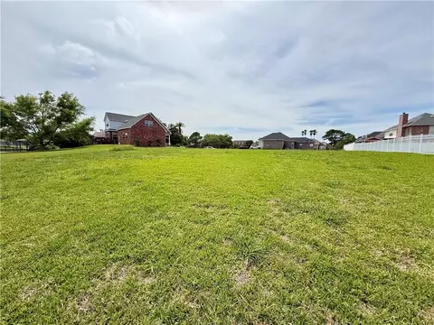 3 Oak Cv, Slidell, LA 70458 photo 8