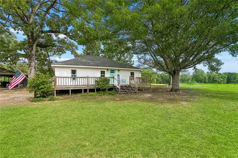 77224 Hilburn Rd, Kentwood, LA 70444