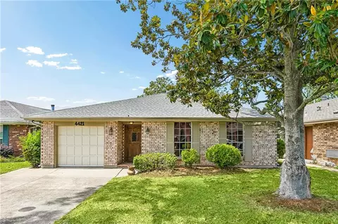 4421 Fairfield St, Metairie, LA 70006