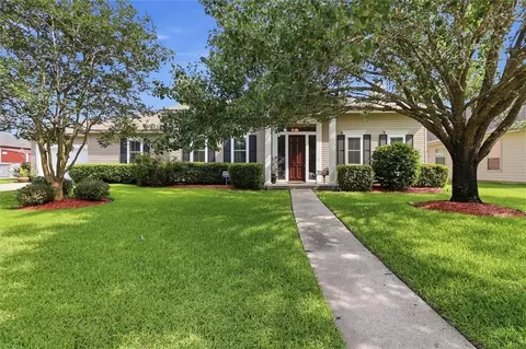 14272 S Lakeshore Dr, Covington, LA 70435