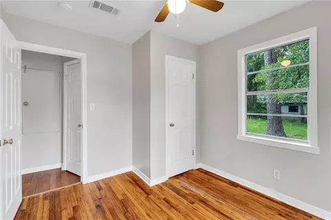 Bedroom - 522 E 35th Ave, Covington, LA 70433 photo 4 of 6